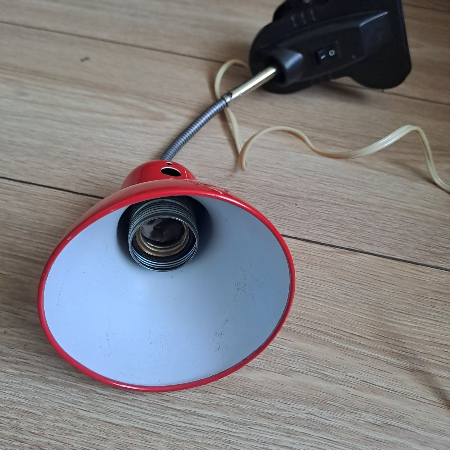 Lampka na biurko, lampa z klipsem, PRL.