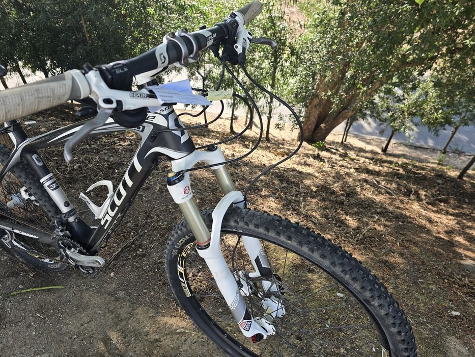 Scott scale carbono m com xt e reba