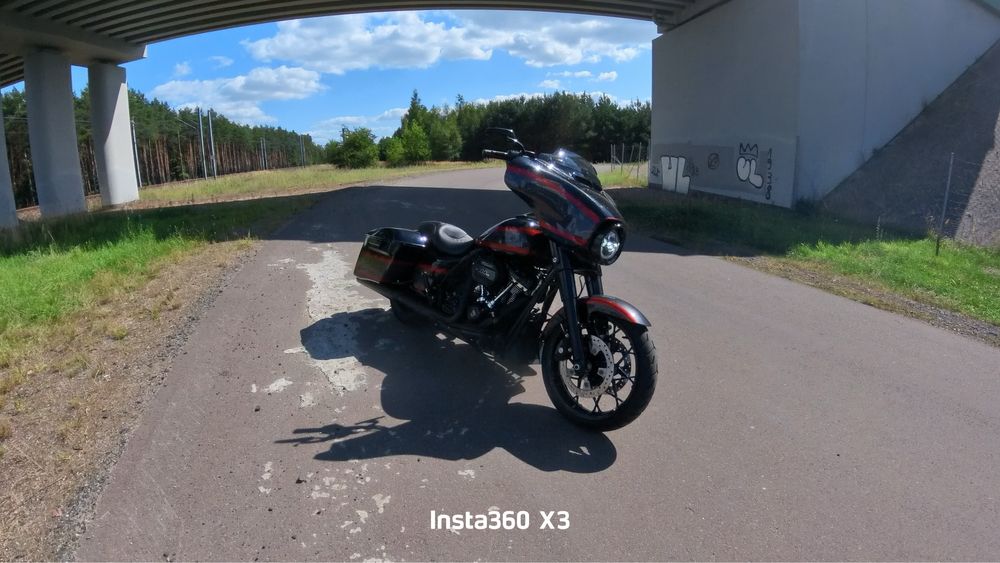 Harley Davidson Street Glide special 114