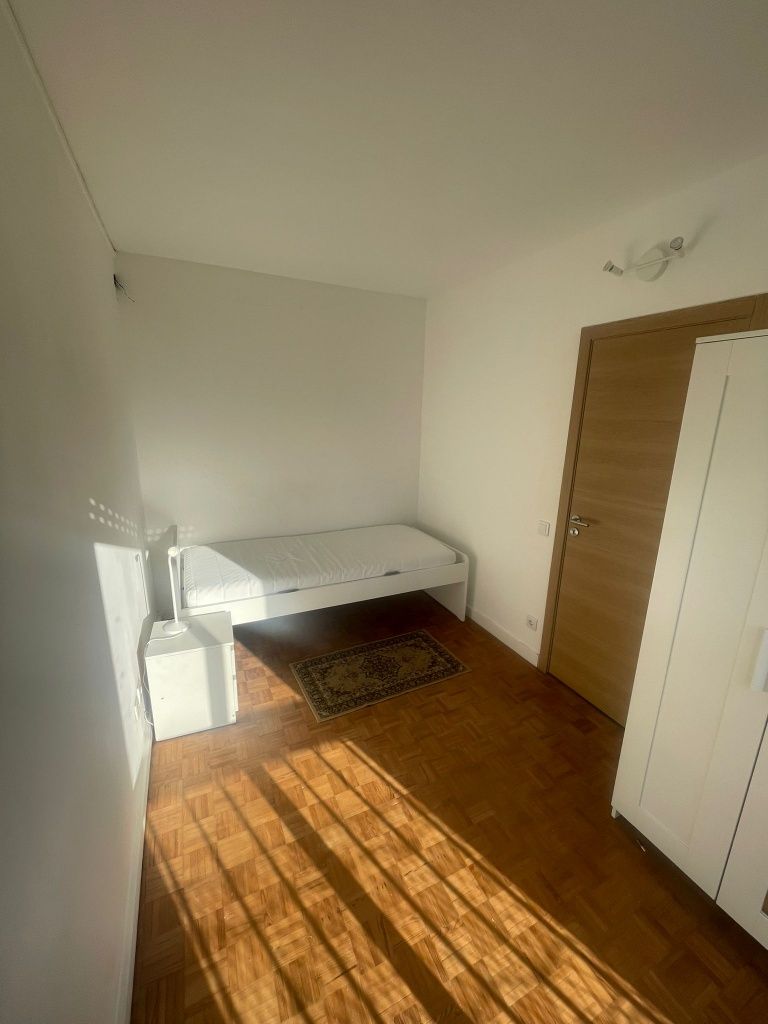 Quarto Santo António Cavaleiros_2 min Centro Saúde