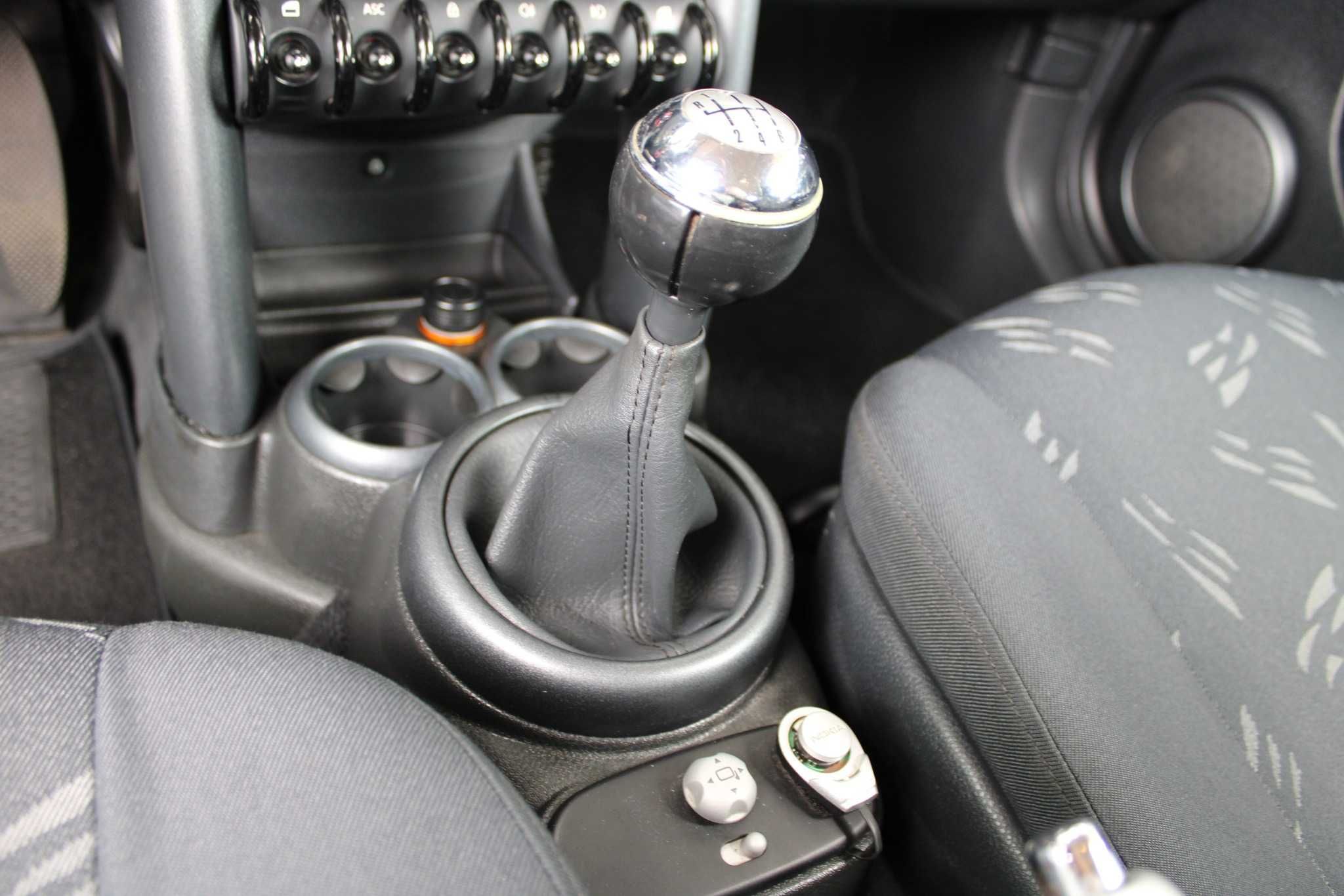 Mini One 1.4D (toyota)