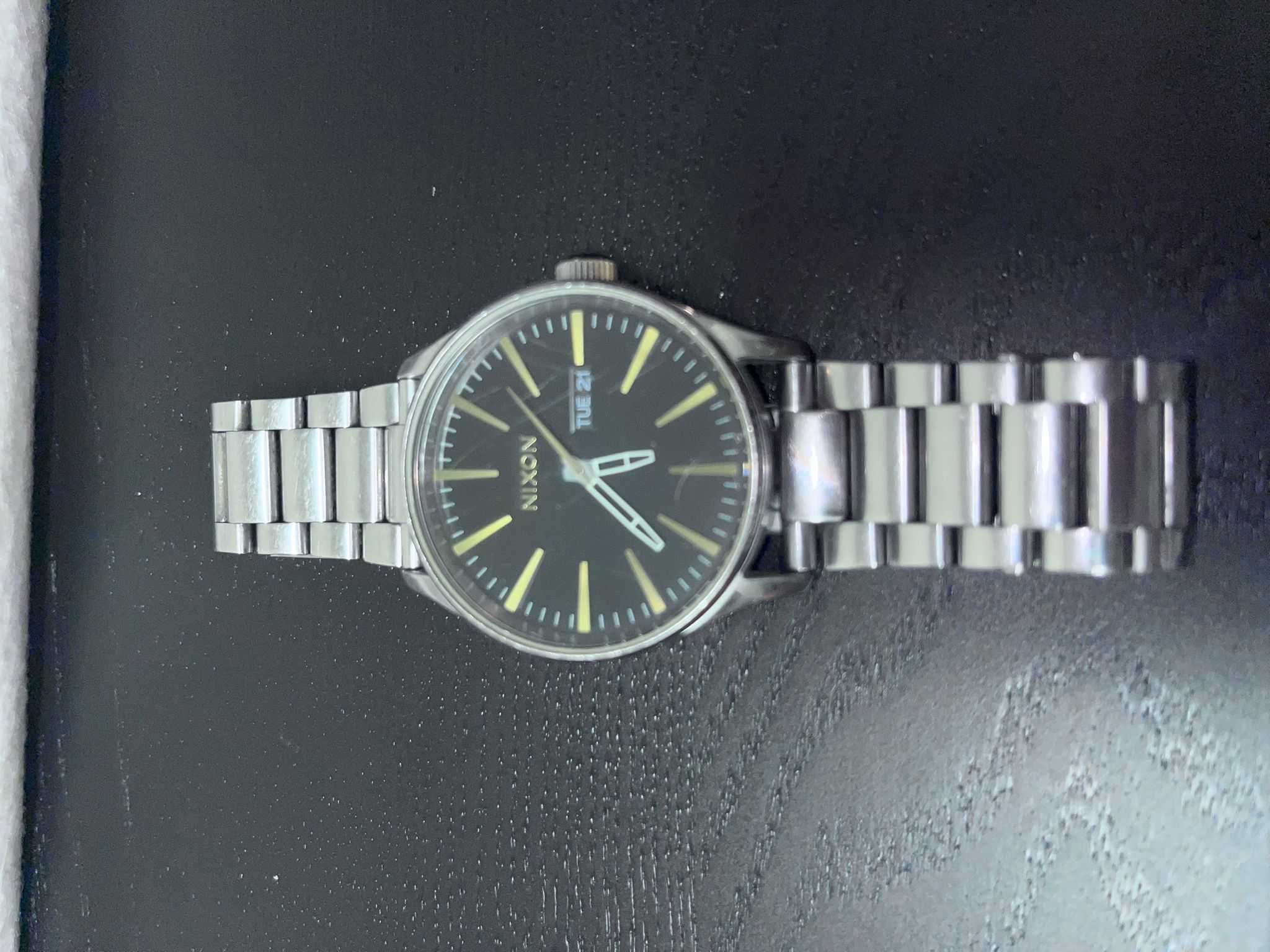 Nixon Sentry SS Prateado