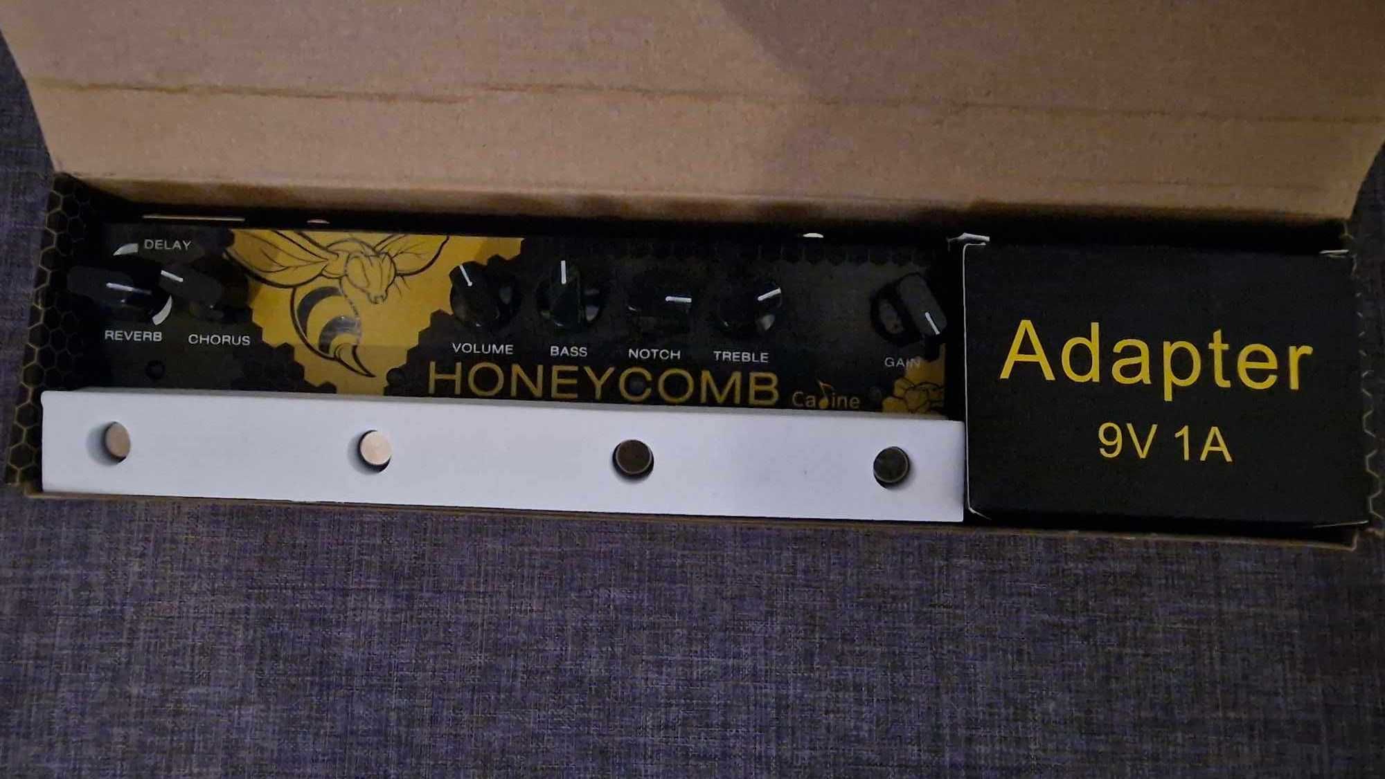 Caline Honeycomb, multiefekt do instrumentów akustycznych/gitar.