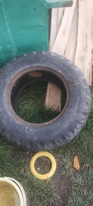 opona do rozrzutnika 10.0/75-15.3 cena dotyczy dwóch sztuk