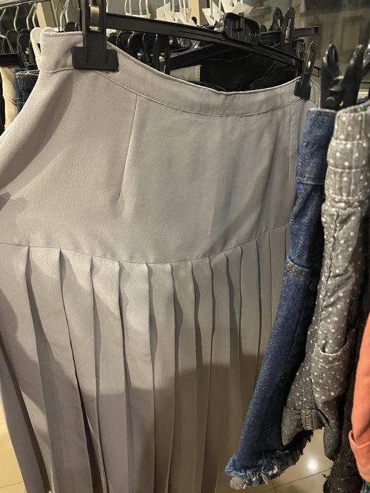 Lote roupa de mulher 90 pecas