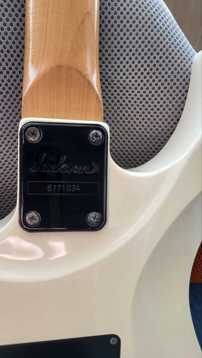 Jackson Pro Series DK2M Dinky 2006рік Japan (Model #291-1005-576)