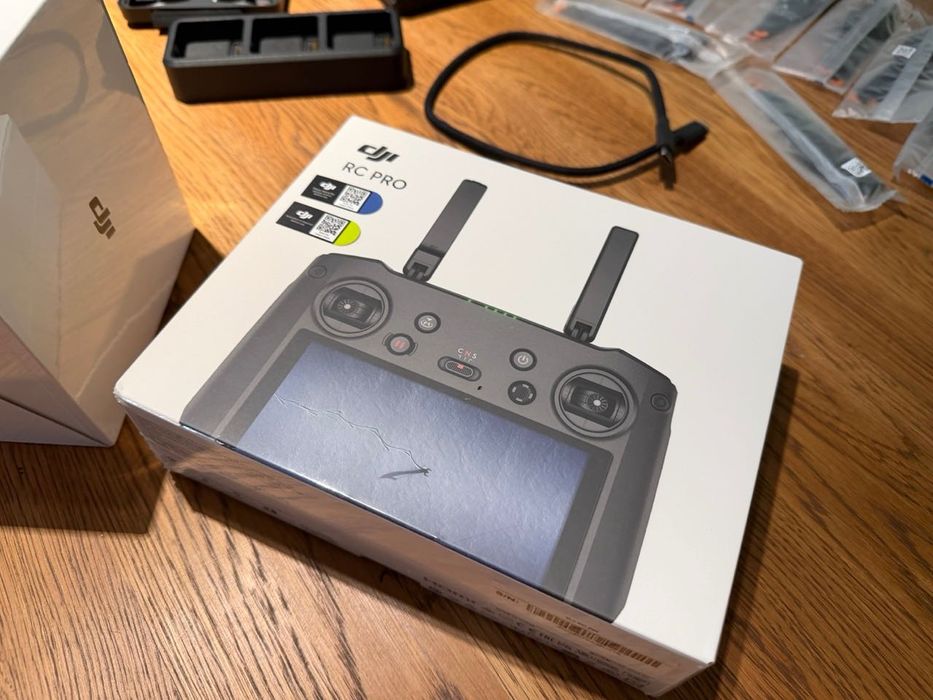 Dron DJI MAVIC 3 PRO CINE Premium Combo NOWY (po oficjalnej wymianie)