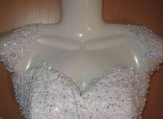 Открытое свадебное платье+ перчатки