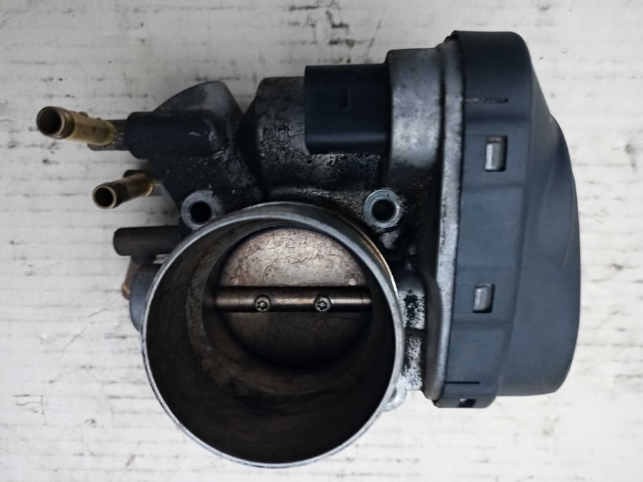 Przepustnica powietrza silnika 1.6 SR VW, Seat, Audi A3, Skoda.