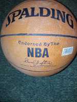 Баскетбольний раритетный мяч Spalding