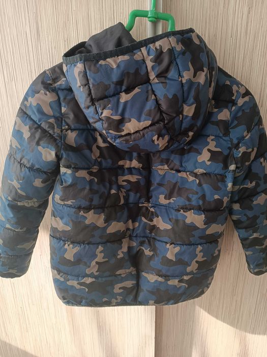 Kurtka przejściowa dla chłopca 128