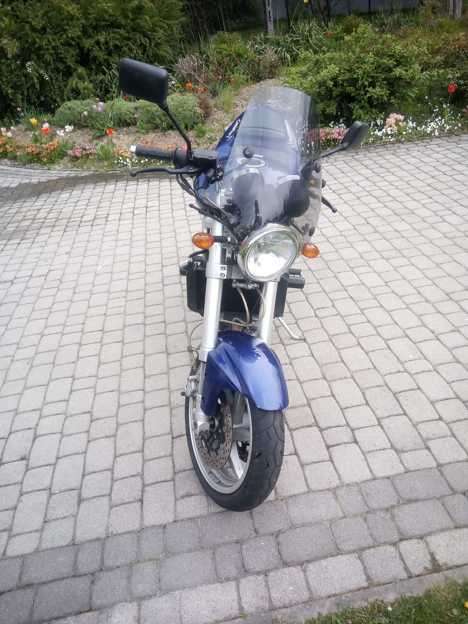 Motocykl Hyosung GT650