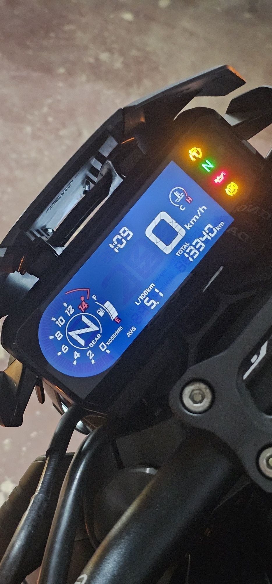 Honda cb650r 2021