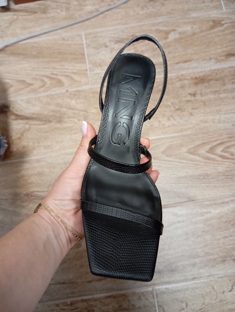Sandały sandałki damskie Mango rozmiar 37