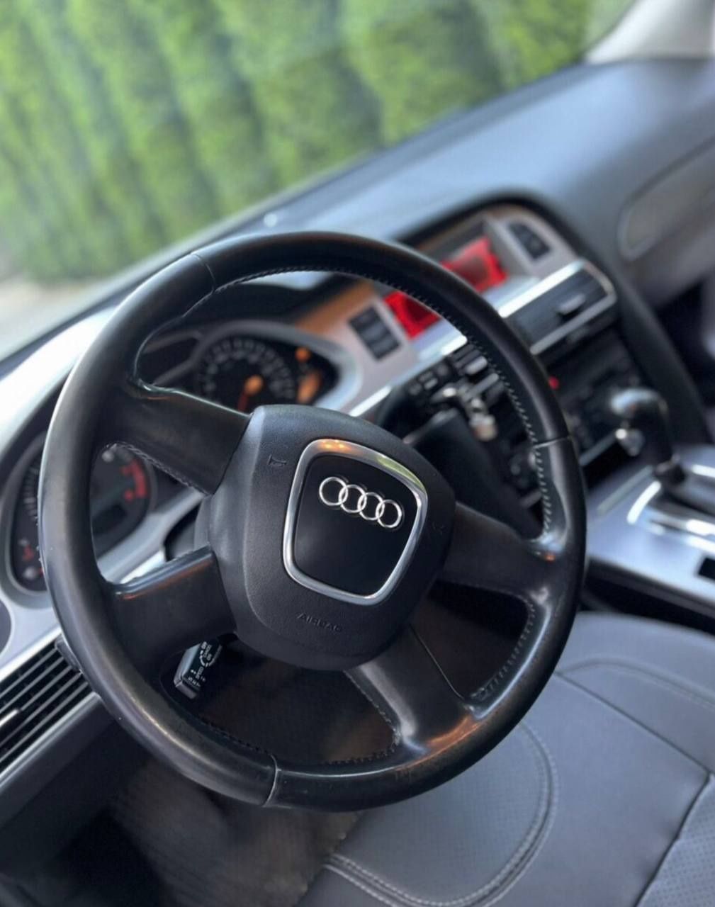 Продам Audi A6 C6
