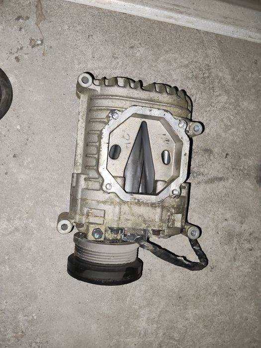 Kompresor Eaton super stan