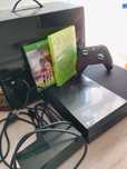Xbox one + pad + gry