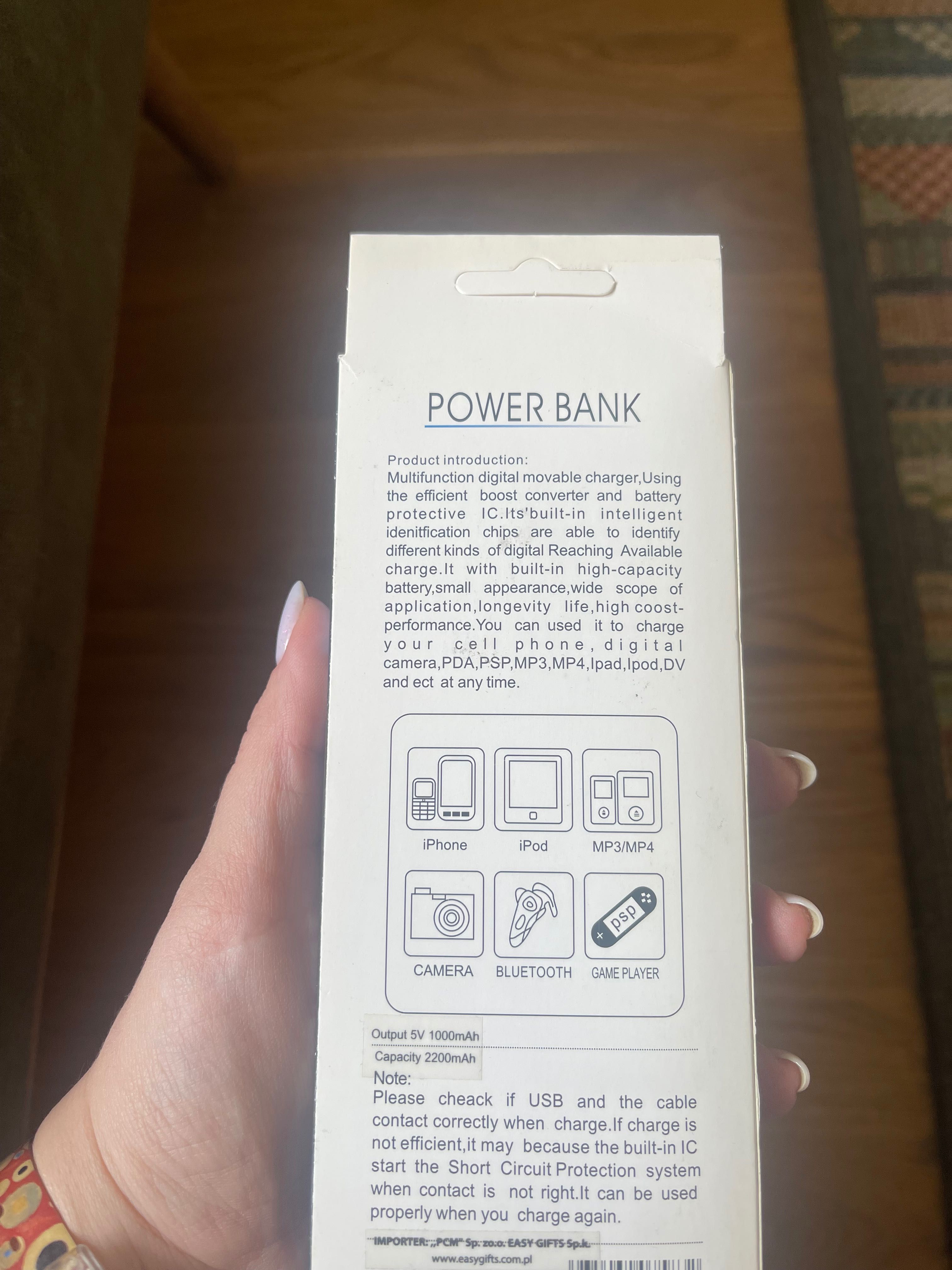 Nowy podręczny powerbank 2200 mAh