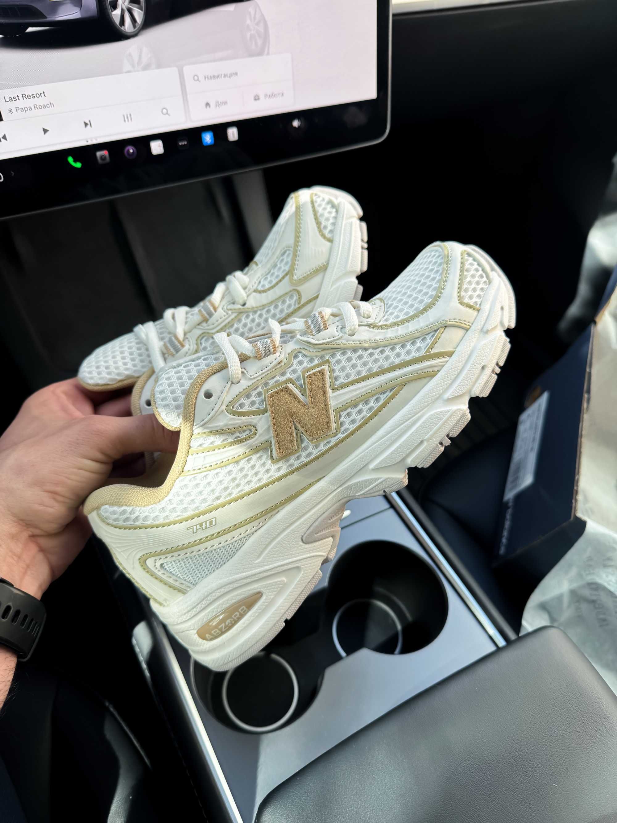 Кросівки New Balance 740 White/Beige premium