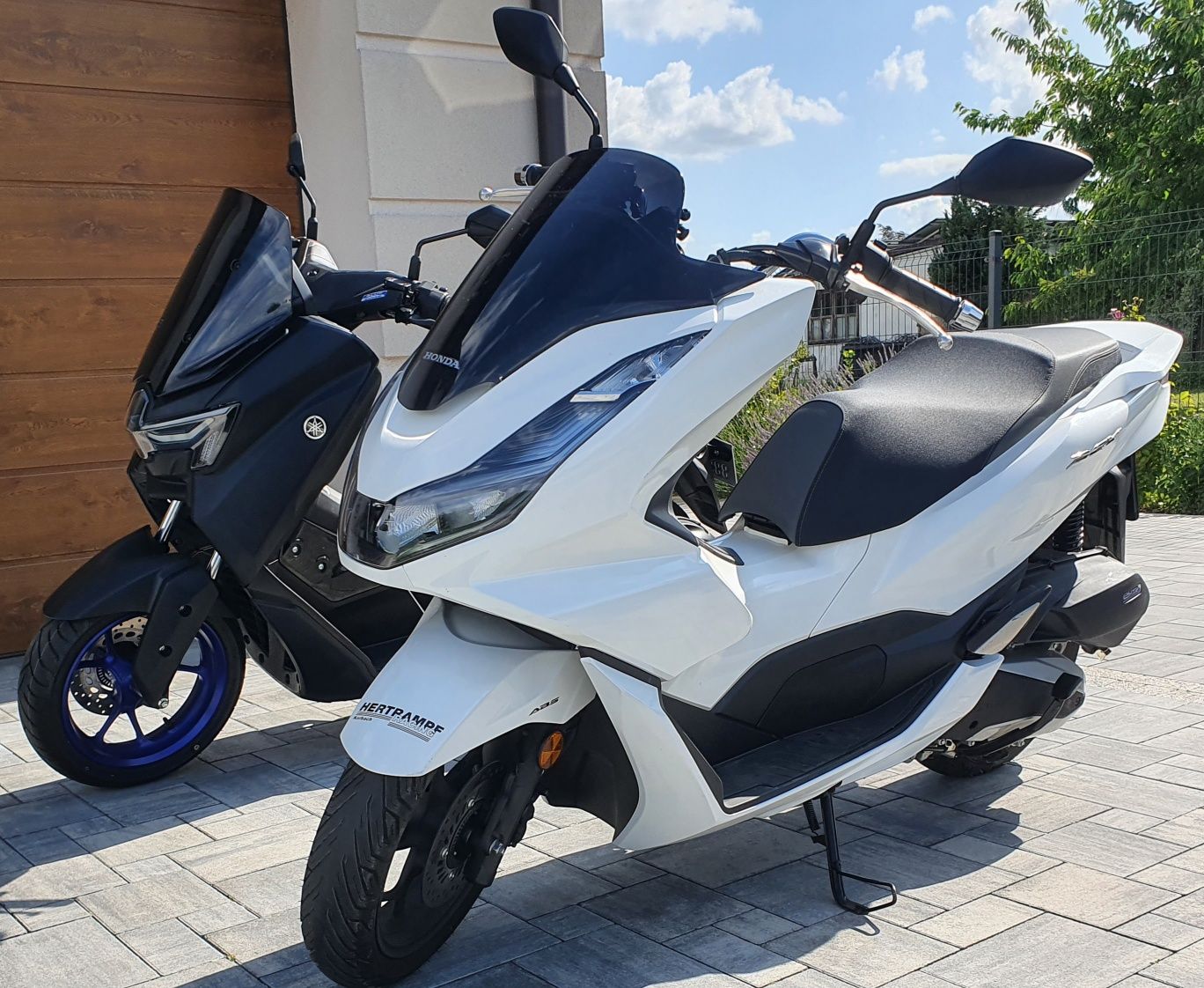 Honda PCX  2021 ABS HSTC Led smart key Forza N MAX