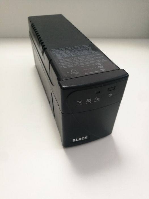 UPS 600VA com 2 saídas (BATERIA NOVA)