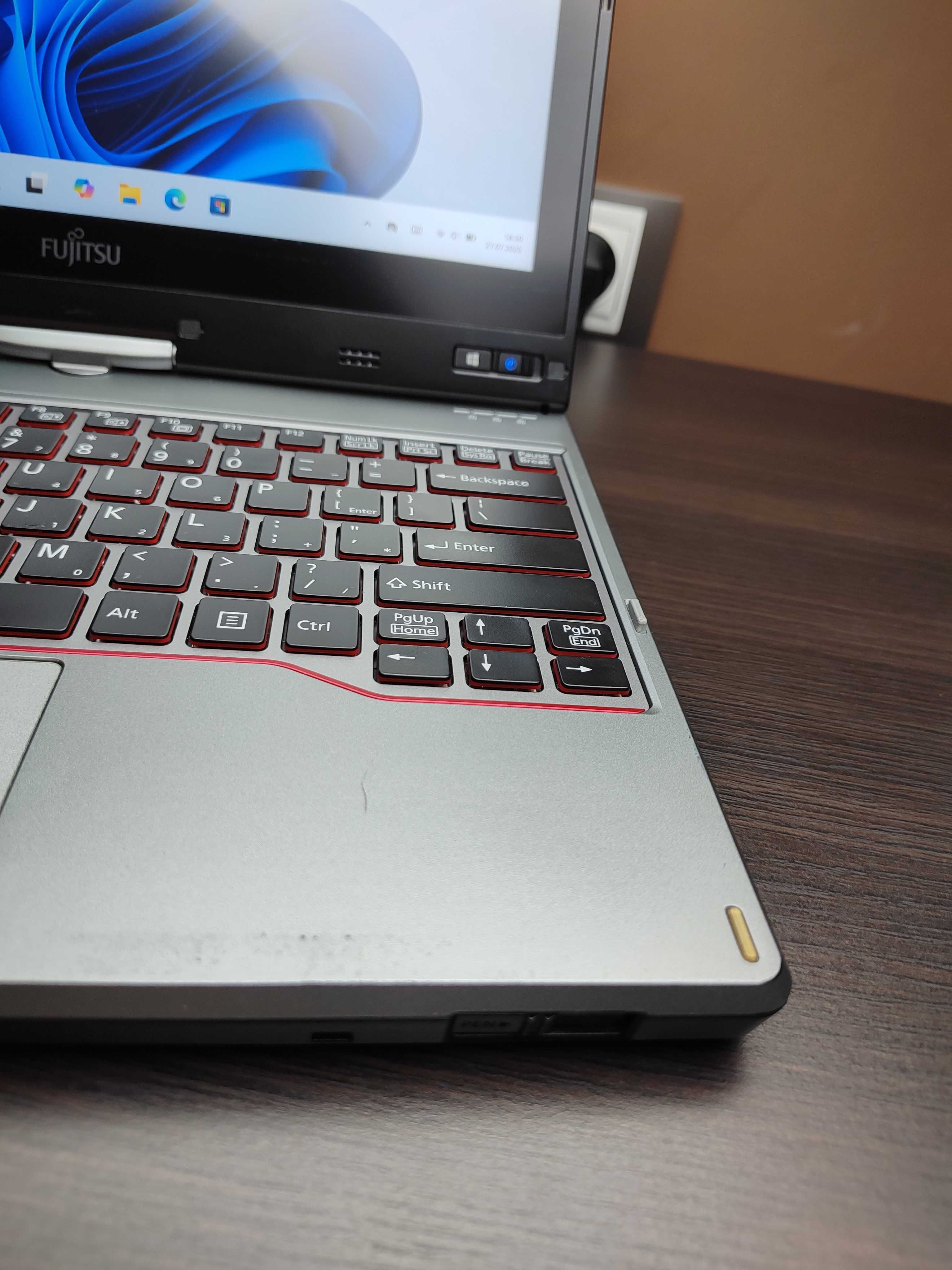 DOTYKOWY LAPTOP 2w1 | LifeBook T726 | i5-6GEN | 8GB | 128SSD | Win11