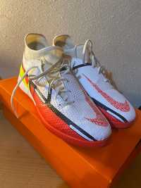 Futsal Nike phantom