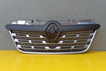 Решотка радиатора на Renault Master Рено Мастер 14-19р