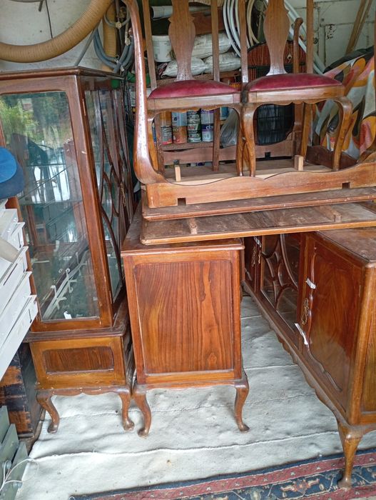 Cristaleira mesa extensível outros moveis