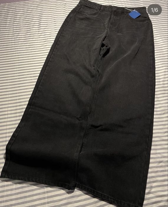 Широкі беггі джинси