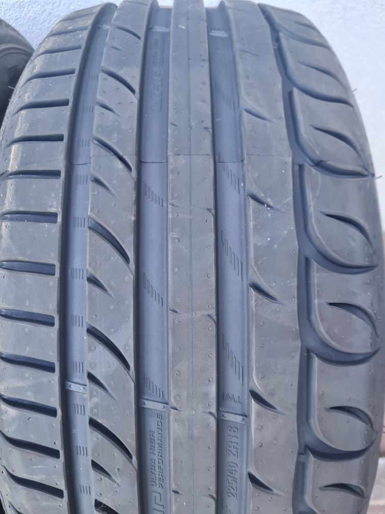 225/40R18 Kormoran Ultra High Performance.