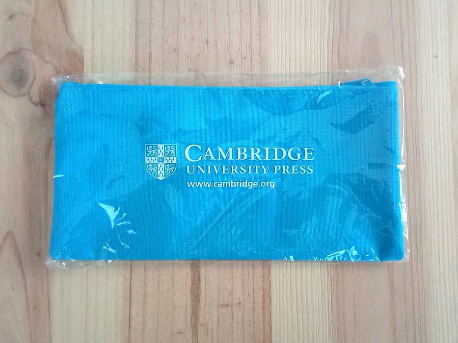 Estojo Cambridge University Press