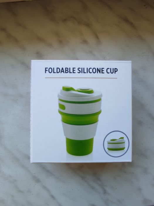Składany kubek silikonowy