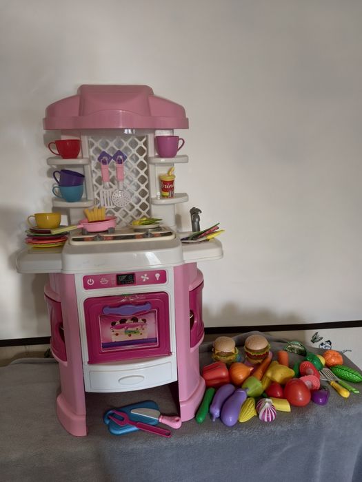 Детская кухня Технок подсветка конфорки пар звук шипения + продукты