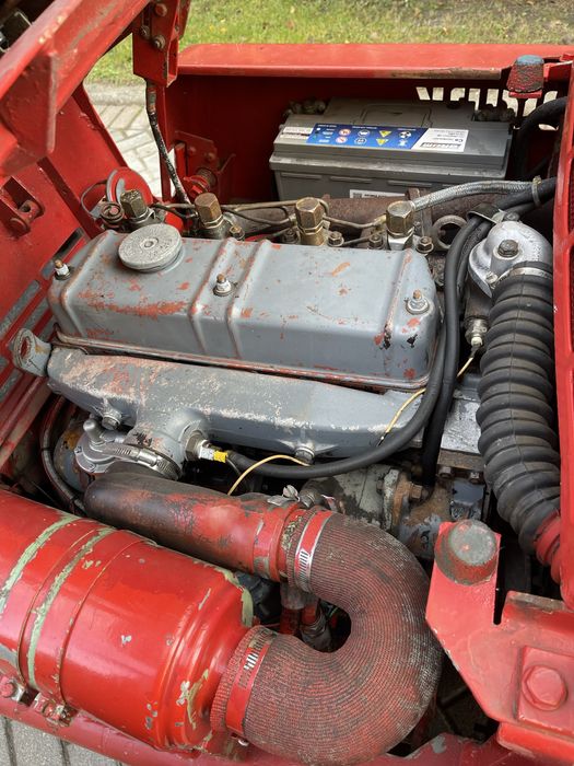 Wózek widłowy CLARK USA – 4 cylindrowy Diesel