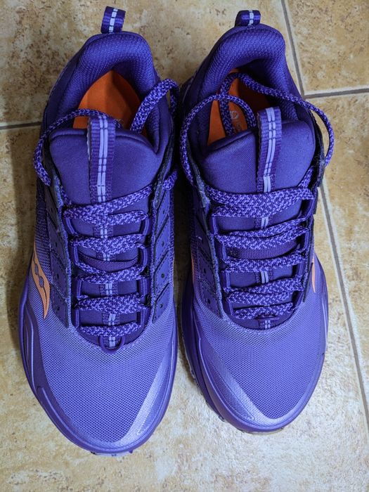 New Balance, Saucony. Устілки 24 см. Деякі пари з чеками, коробки