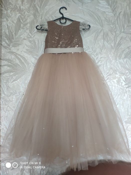 Плаття для дівчинки