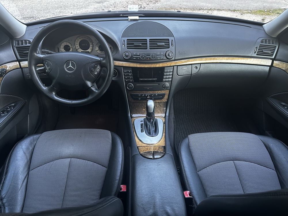 Mercedes-Benz E220 150cv