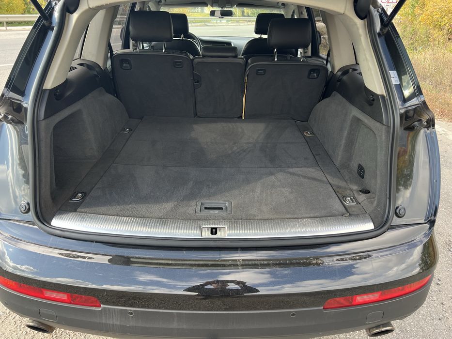 продам автомобіль ауді q7