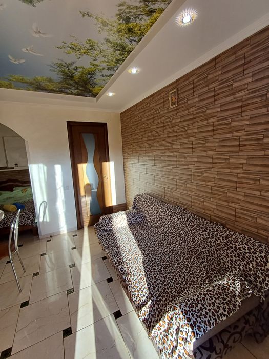 Студія з ремонтом