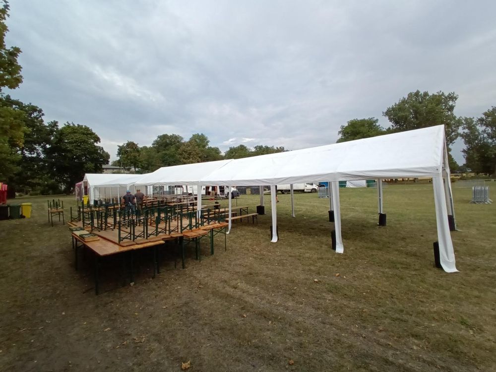 Wypożyczę namioty imprezowe / Cateringowe 5x10 i 4x8 + Stoły 80x220