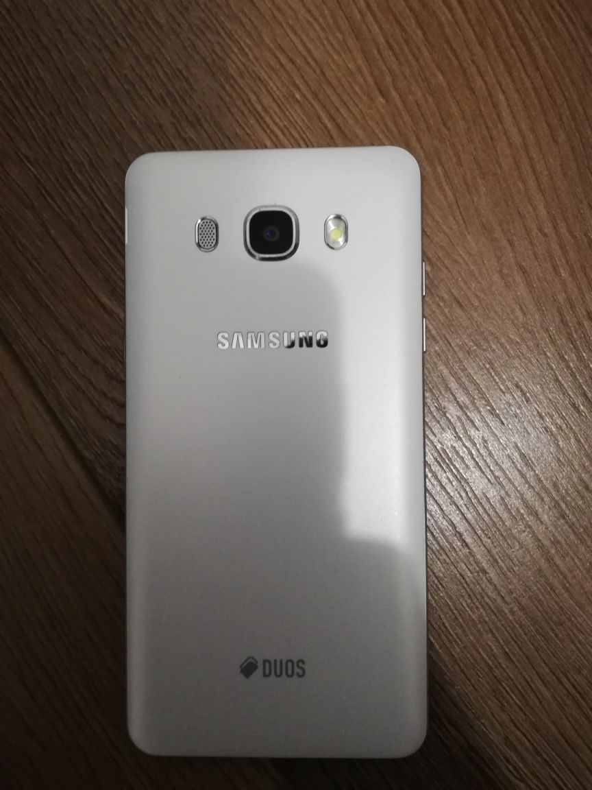 Samsung Galaxy J5 2016