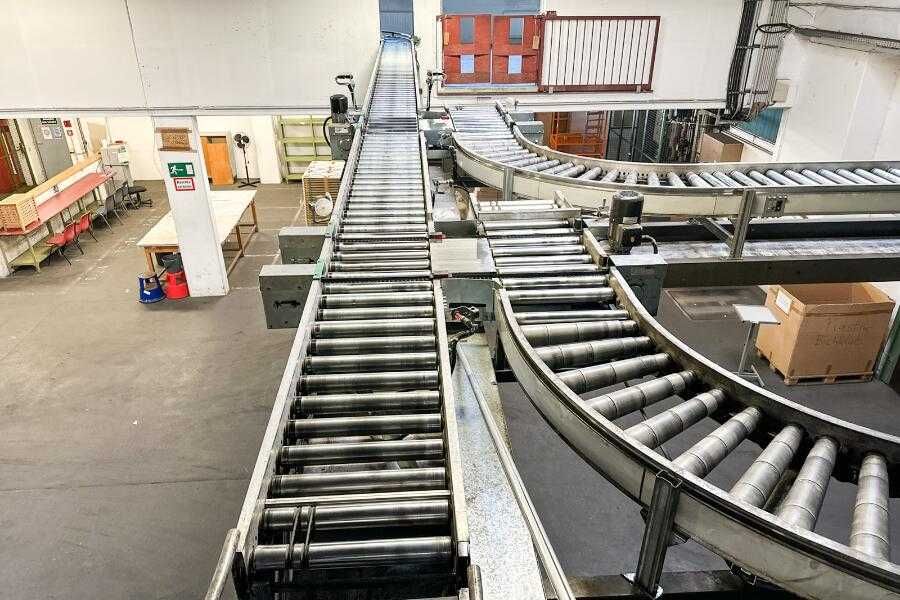 przenośnik taśmowy 1000 szt na stanie