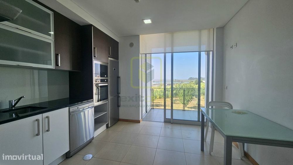 Apartamento T2 Mobilado para Arrendamento