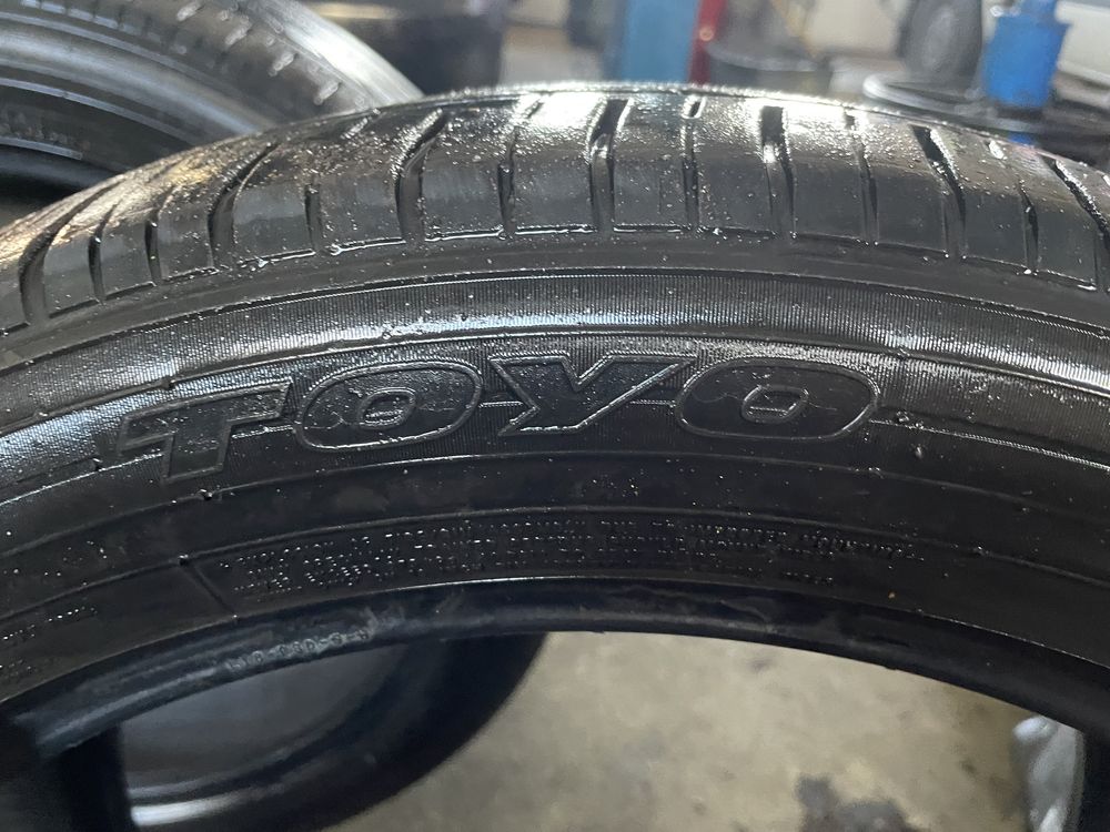 Opony Toyo 215/50 r18