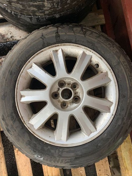 5 Jantes R16 5x100 com pneus 205/60/R16