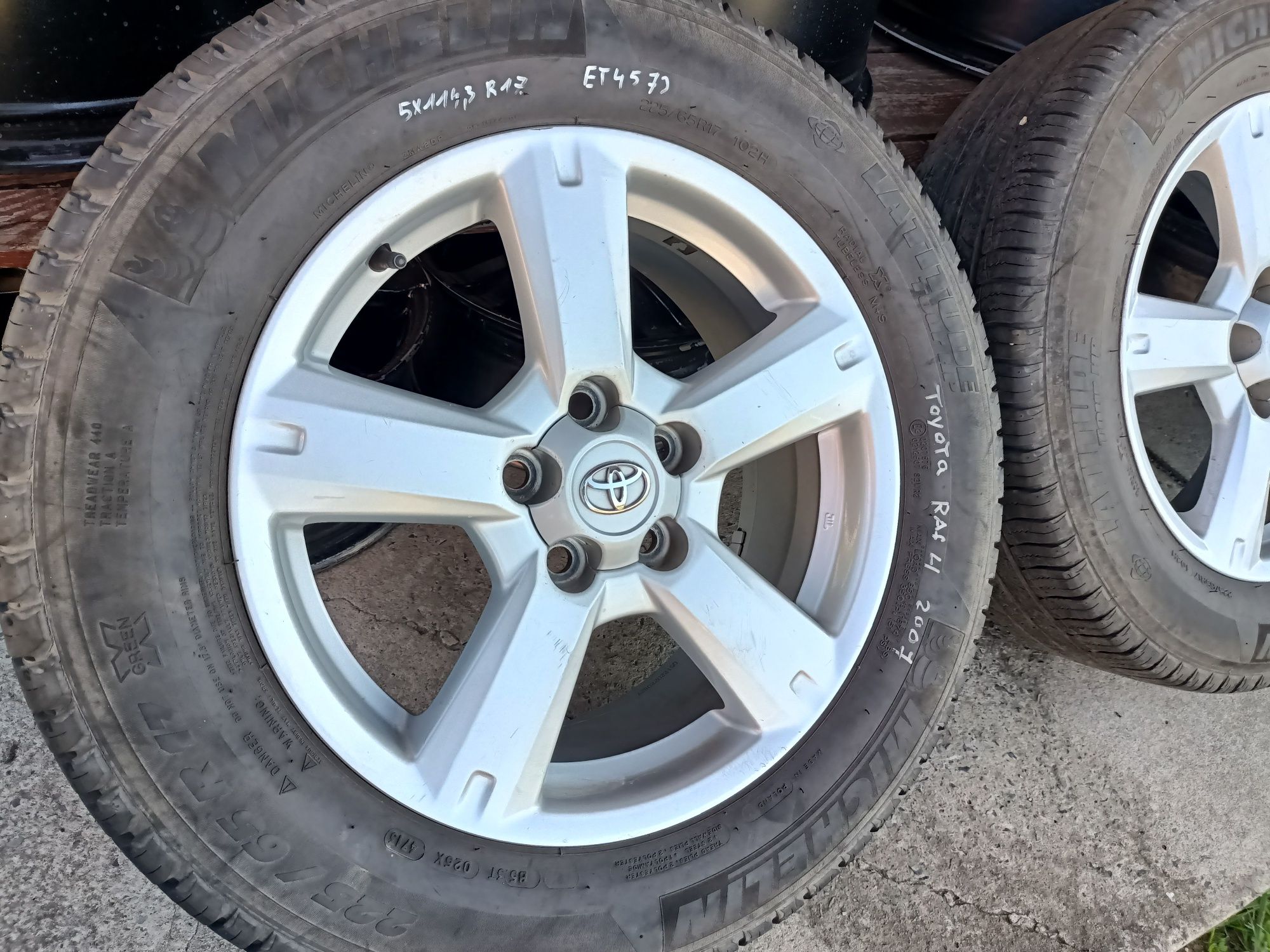 Felgi 5x114,3 R17 Toyota RAV4