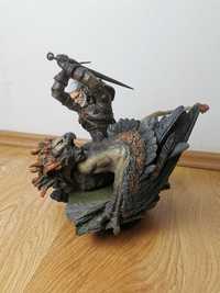 Geralt Wiedźmin walczący z Gryfem figurka kolekcjonerska dziki gon