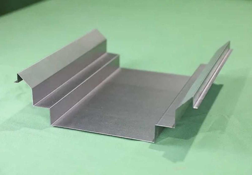 Разработка • лазерная РЕЗКА листового металла