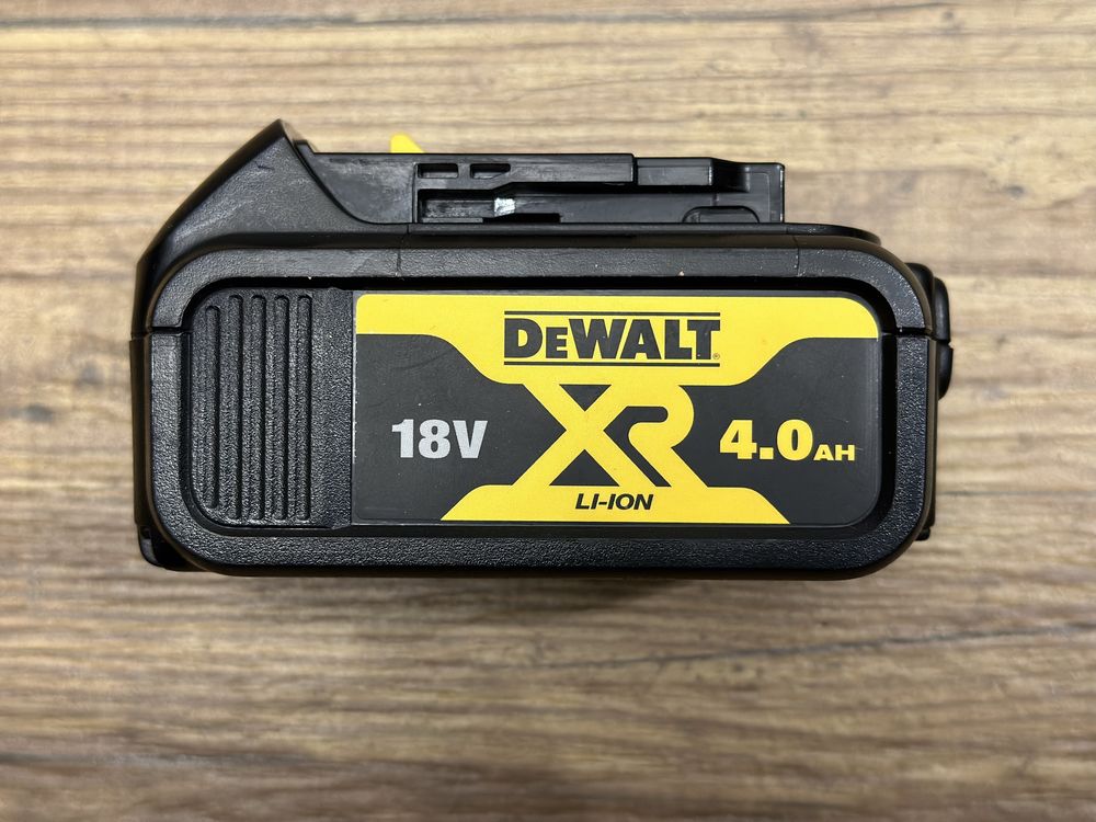 Bateria akumulator Dewalt 18V 4AH - 2020